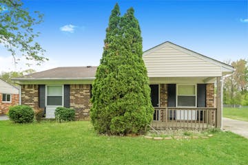 10902 Waycross Ave Louisville, KY 40229